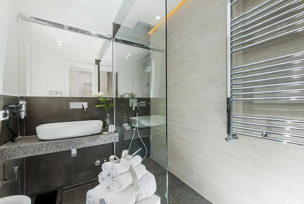 Vatican Style Suite Rome 3*,